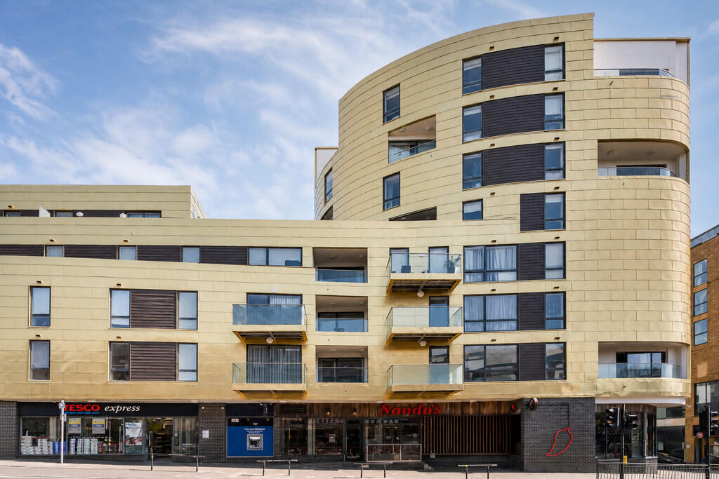 1 bed 1st Floor Flat for rent in Willesden. From Mile - Kensal Rise