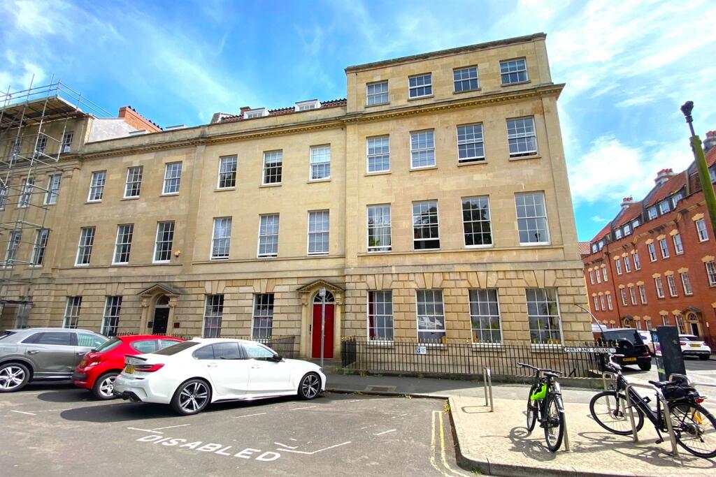 2 bed Apartment for rent in Bristol. From Moorfields Estate Agents - Hanham