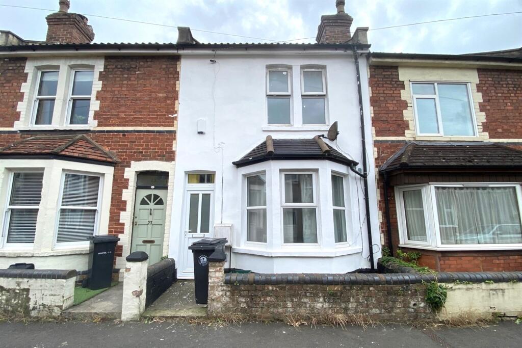 2 bed Detached for rent in Hillfields. From Moorfields Estate Agents - Hanham 2 bed Detached for rent in Hillfields. From Moorfields Estate Agents - Hanham
