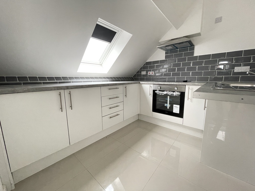 1 bed 1st Floor Flat for rent in Leeds. From Moorland Property Services - Leeds