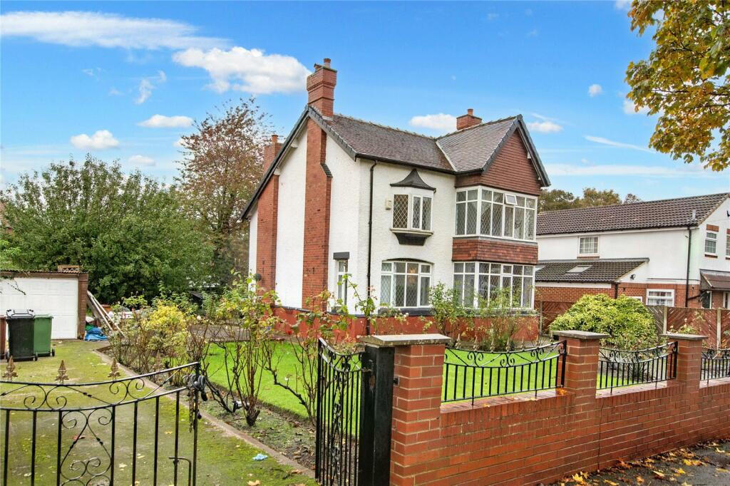 3 bed Detached for rent in Scholes. From Moorland Property Services - Leeds