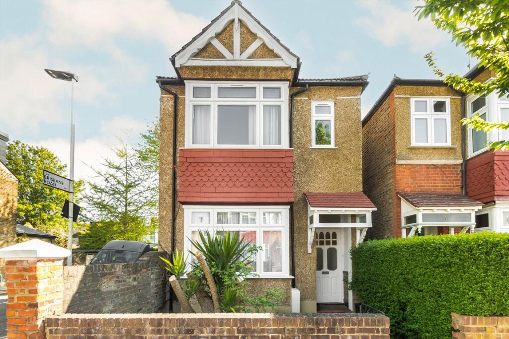 3 bed Detached for rent in Brentford. From Robertson Smith & Kempson - Northfields 3 bed Detached for rent in Brentford. From Robertson Smith & Kempson - Northfields