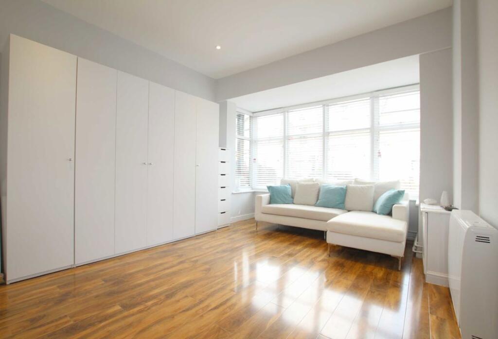 0 bed Studio for rent in Brentford. From Robertson Smith & Kempson - Northfields