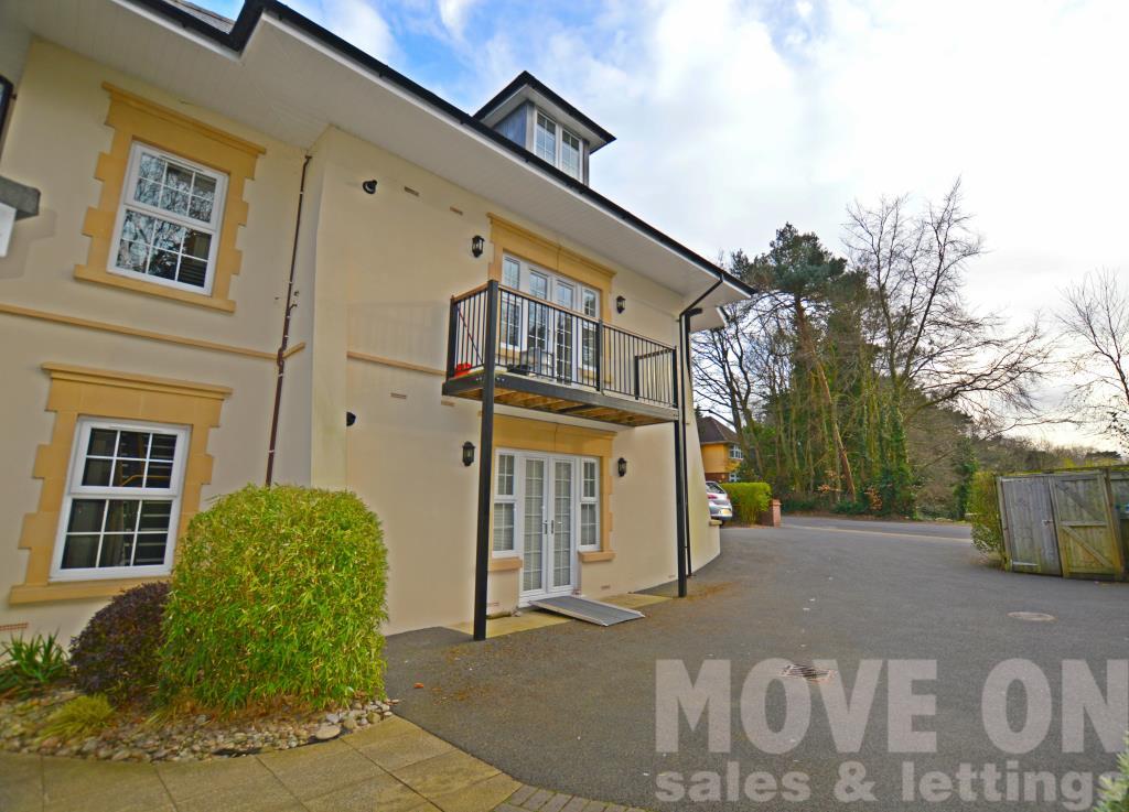 2 bed 1st Floor Flat for rent in Bournemouth. From Move On - Poole