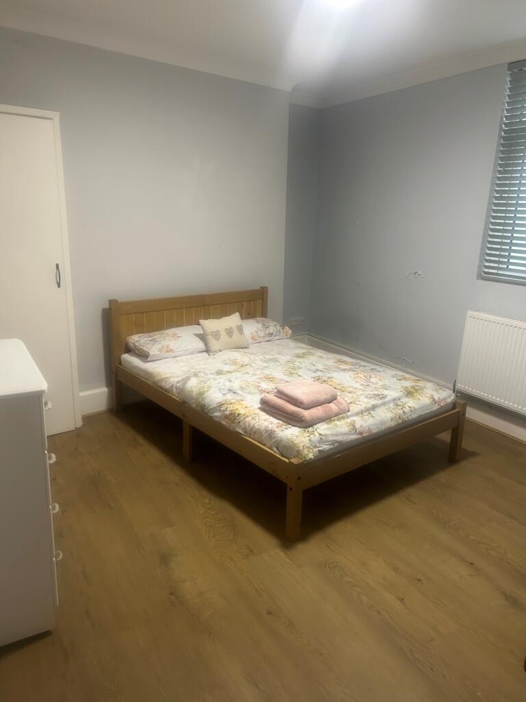 1 bed House Share for rent in Bournemouth. From Move On - Poole 1 bed House Share for rent in Bournemouth. From Move On - Poole