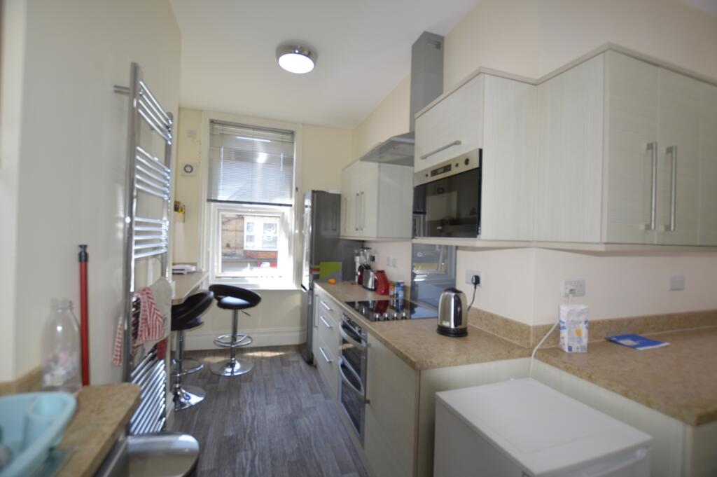 1 bed HMO for rent in Poole. From Move On - Poole