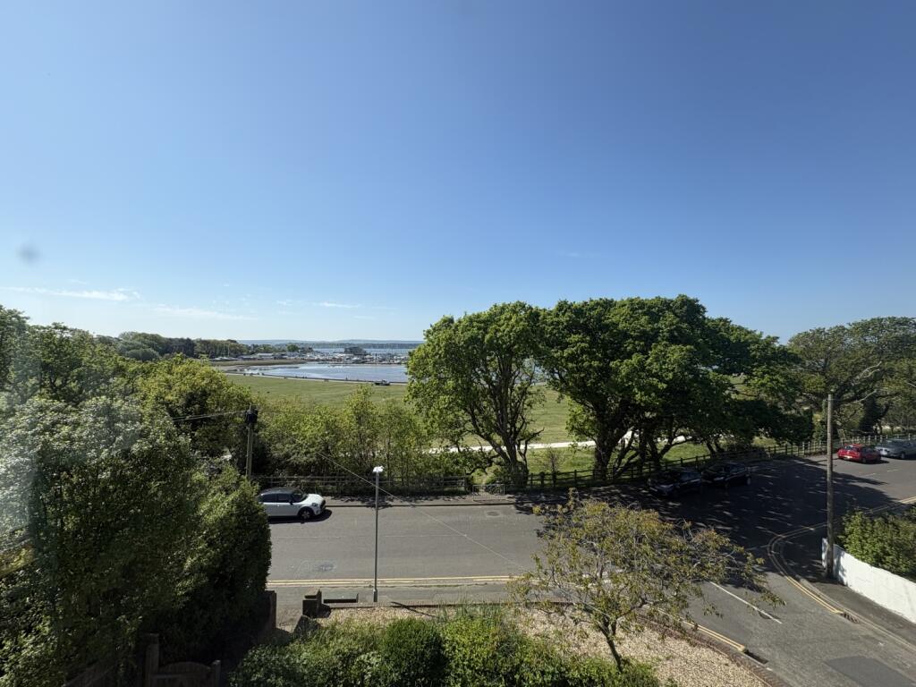 2 bed Apartment for rent in Poole. From Move On - Poole