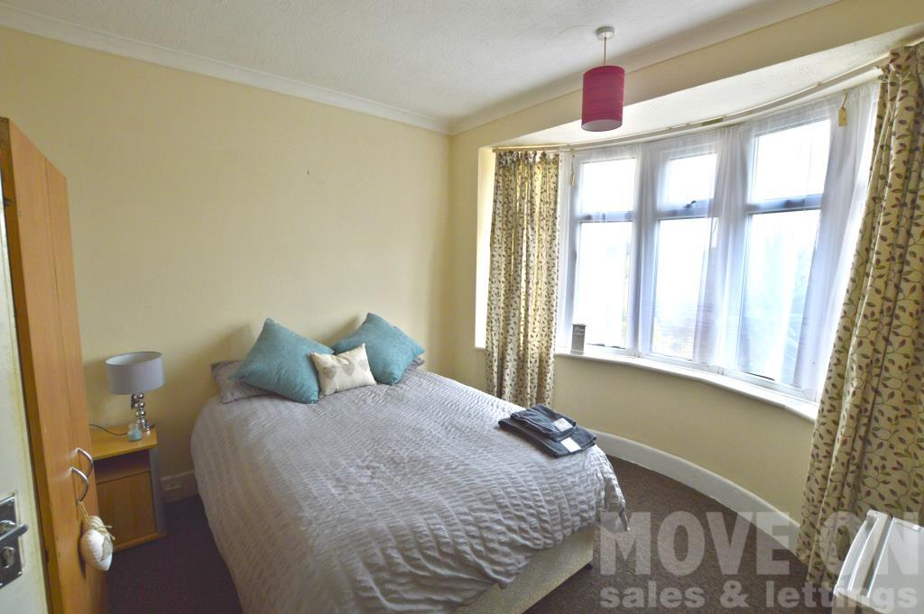 1 bed House Share for rent in Poole. From Move On - Poole