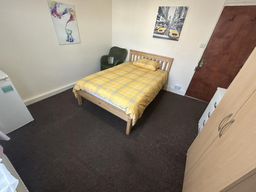 0 bed Mid Terraced House for rent in Bournemouth. From Move On - Poole