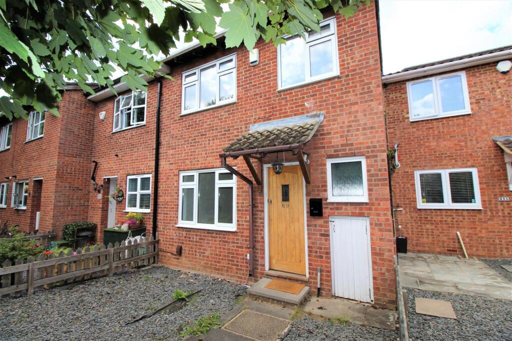 3 bed Mid Terraced House for rent in Uxbridge. From Evans & Company
