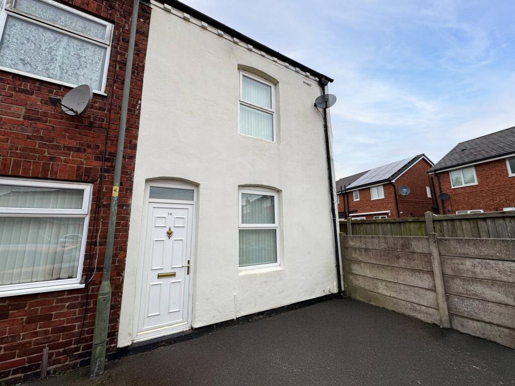 2 bed End of Terrace for rent in Golborne. From Move Residential - Mossley Hill