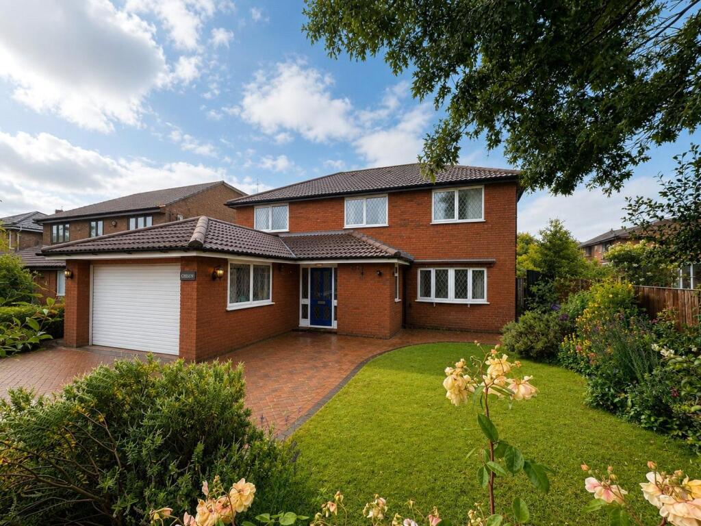 4 bed Detached for rent in Bebington. From Move Residential - Mossley Hill 4 bed Detached for rent in Bebington. From Move Residential - Mossley Hill