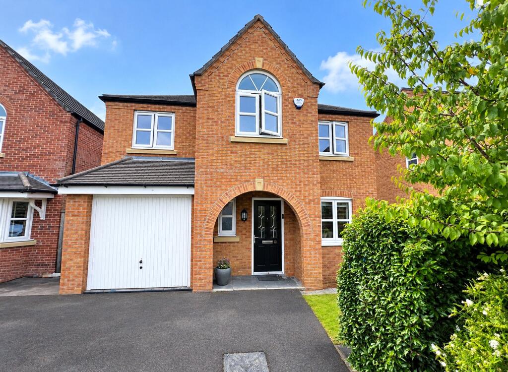 4 bed Detached for rent in Bebington. From Move Residential - Mossley Hill 4 bed Detached for rent in Bebington. From Move Residential - Mossley Hill