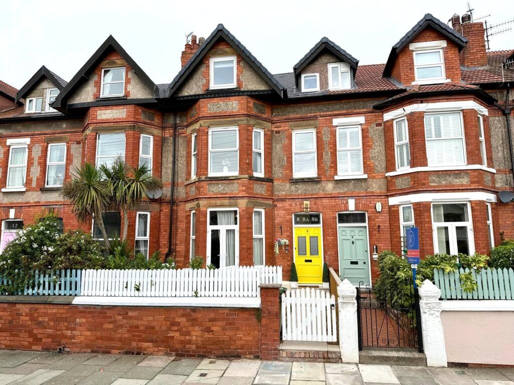 2 bed Apartment for rent in West Kirby. From Move Residential - Wirral