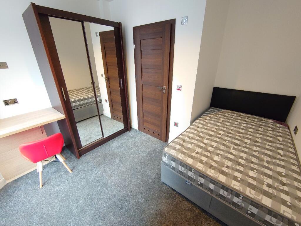 6 bed Mid Terraced House for rent in Liverpool. From MyTenantRent.co.uk - Liverpool 6 bed Mid Terraced House for rent in Liverpool. From MyTenantRent.co.uk - Liverpool