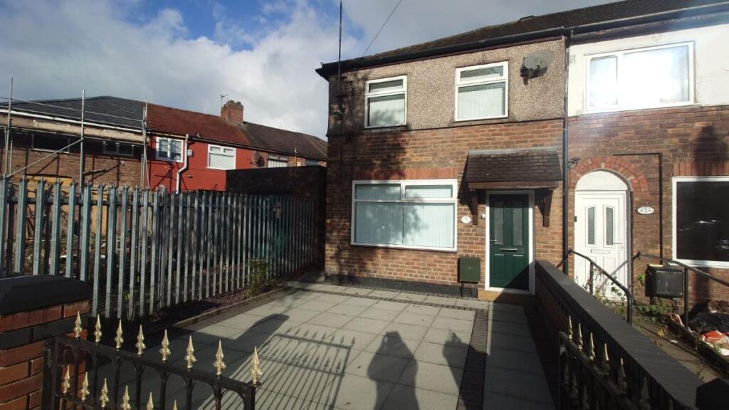 3 bed Mid Terraced House for rent in Prescot. From MyTenantRent.co.uk - Liverpool