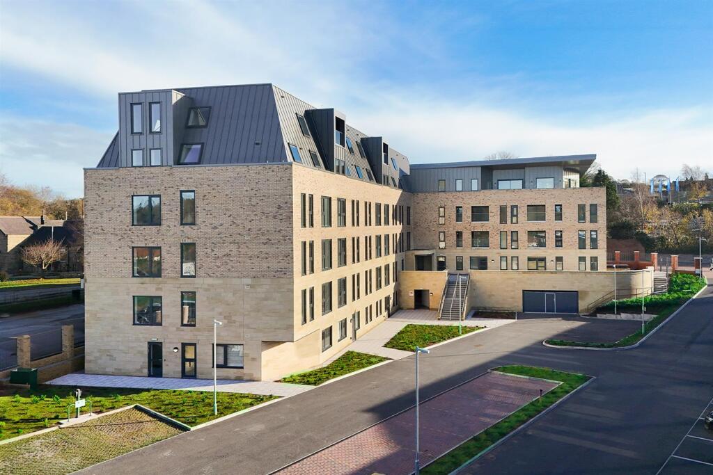 2 bed 1st Floor Flat for rent in . From Nicholls Tyreman - Harrogate