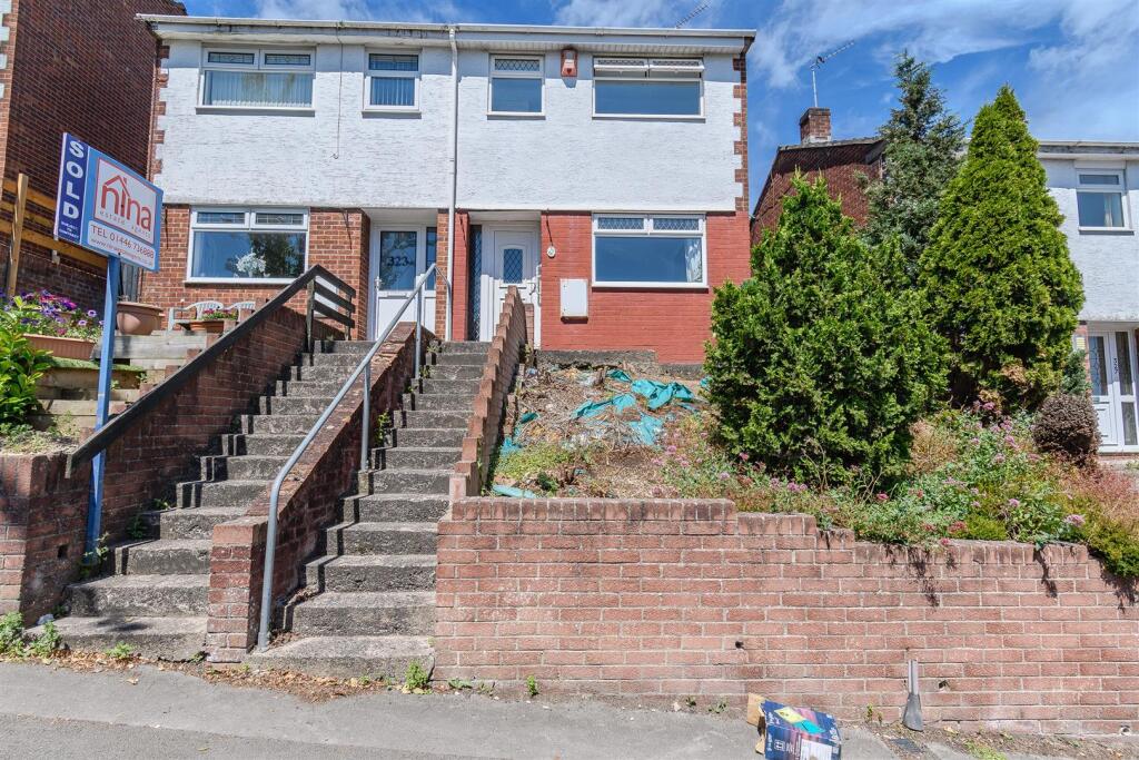 2 bed Mid Terraced House for rent in Barry. From Nina Estate Agents - Barry 2 bed Mid Terraced House for rent in Barry. From Nina Estate Agents - Barry