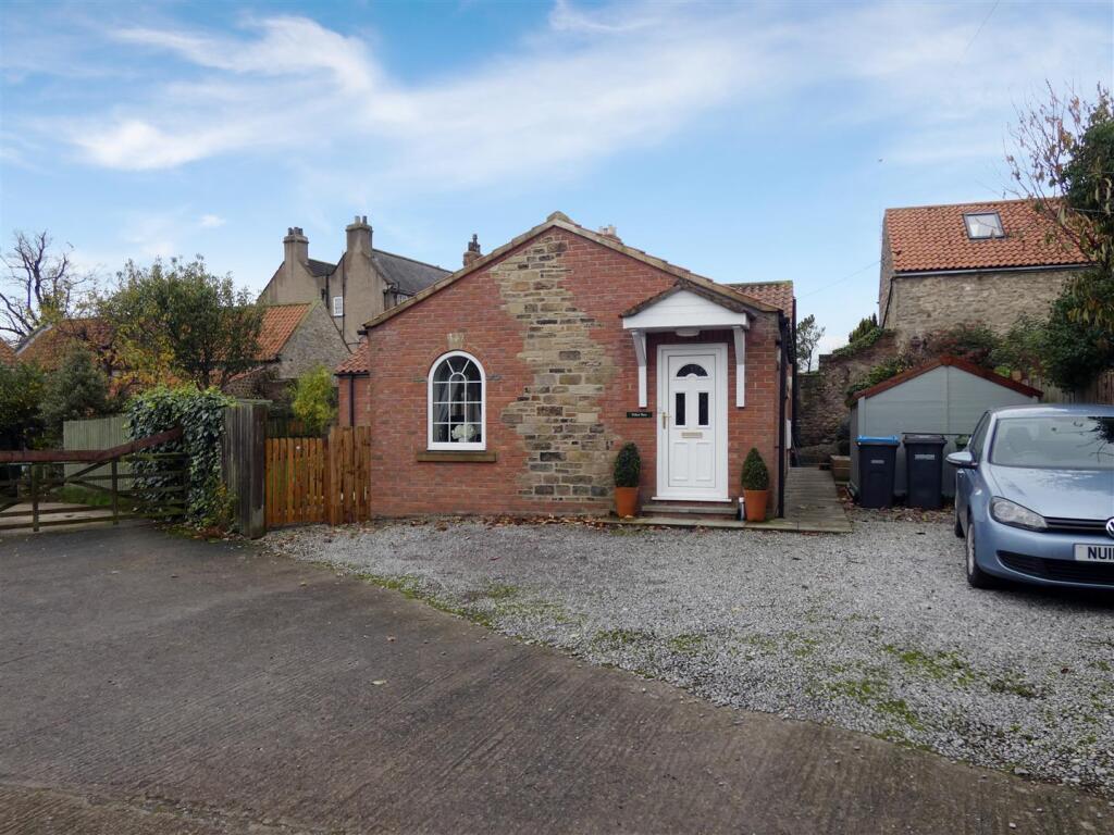 3 bed Detached bungalow for rent in Aiskew. From Norman F. Brown - Bedale