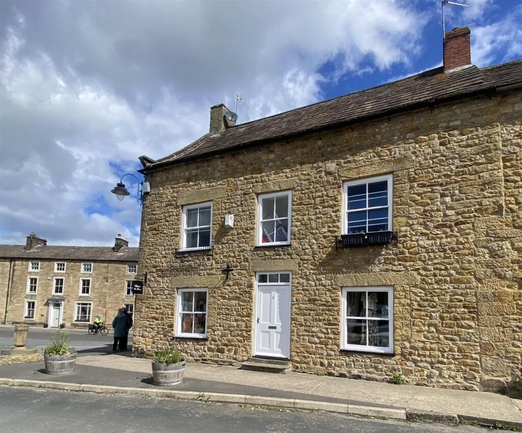 2 bed Apartment for rent in Masham. From Norman F. Brown - Bedale