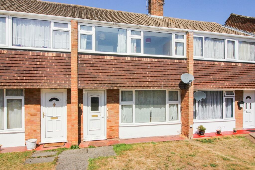 4 bed Detached House for rent in Canterbury. From Regal Estates - Canterbury