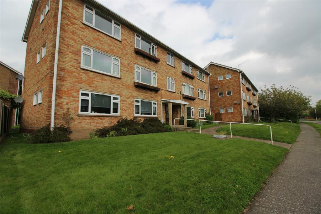 2 bed Apartment for rent in Tyler Hill. From Regal Estates - Canterbury