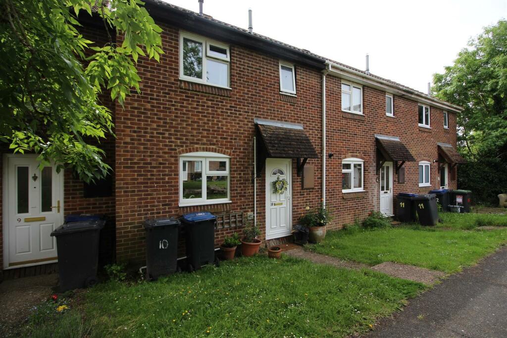 2 bed Mid Terraced House for rent in Littlebourne. From Regal Estates - Canterbury
