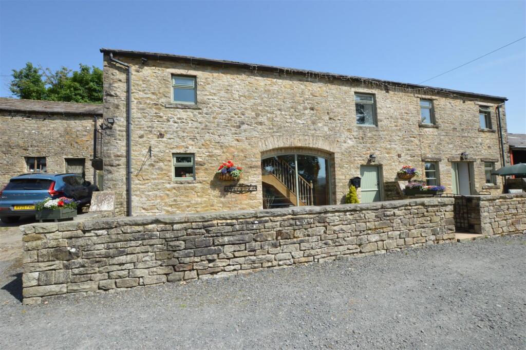 3 bed Cottage for rent in Hawes. From Norman F. Brown - Richmond 3 bed Cottage for rent in Hawes. From Norman F. Brown - Richmond