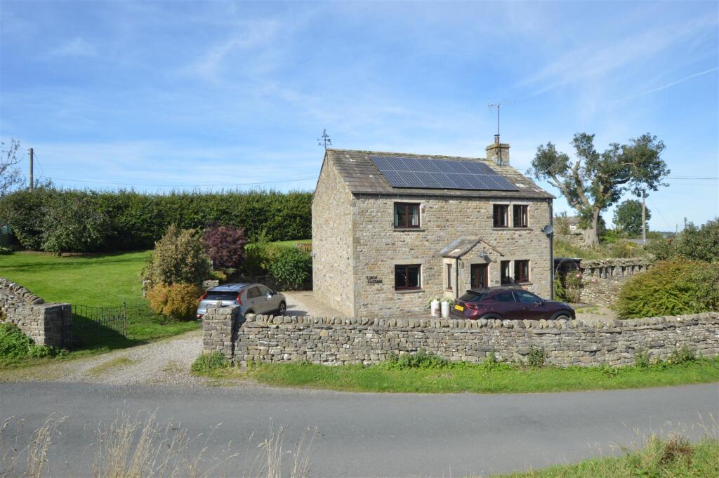 3 bed Detached for rent in West Scrafton. From Norman F. Brown - Richmond 3 bed Detached for rent in West Scrafton. From Norman F. Brown - Richmond