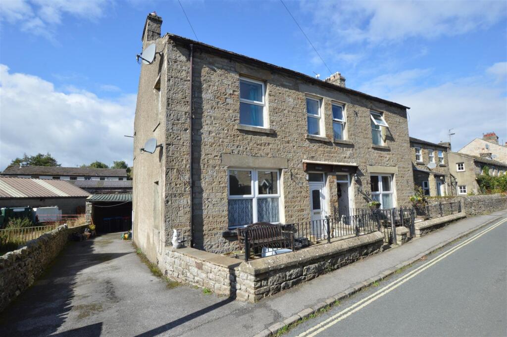 3 bed Cottage for rent in Reeth. From Norman F. Brown - Richmond