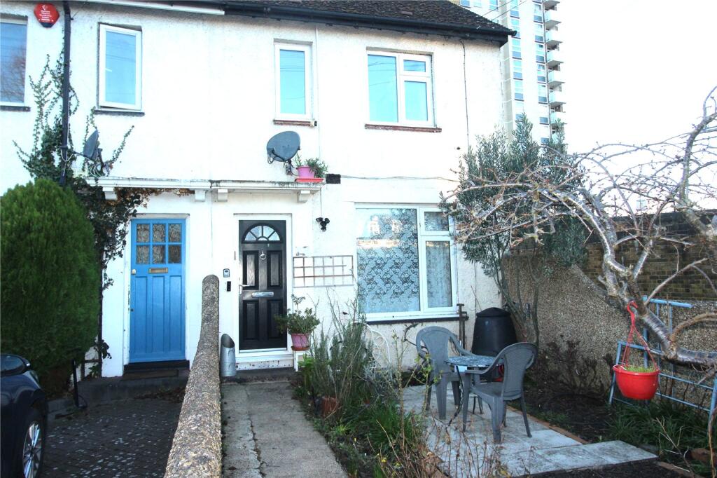 3 bed End of Terrace for rent in Northfleet. From Balgores - Gravesend