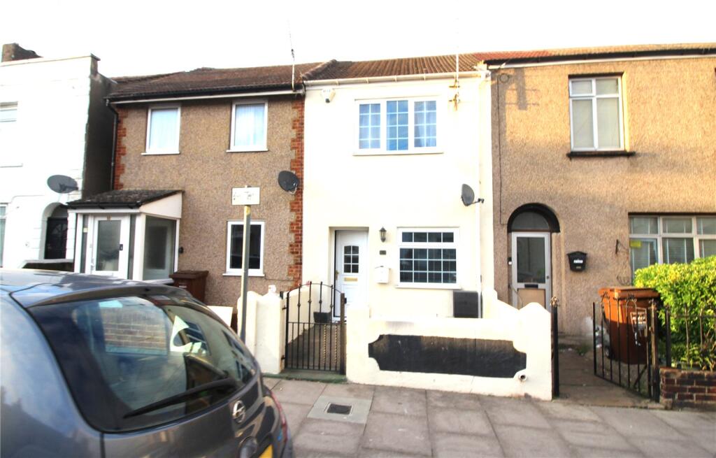 2 bed Mid Terraced House for rent in Lower Twydall. From Balgores - Gravesend