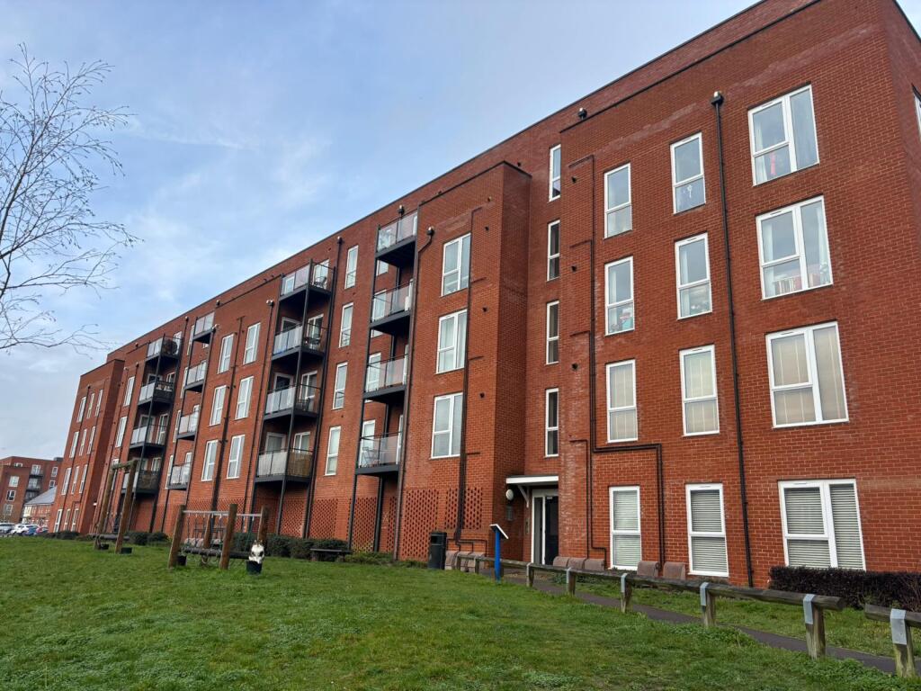 2 bed 1st Floor Flat for rent in Basingstoke. From Northwood - Basingstoke