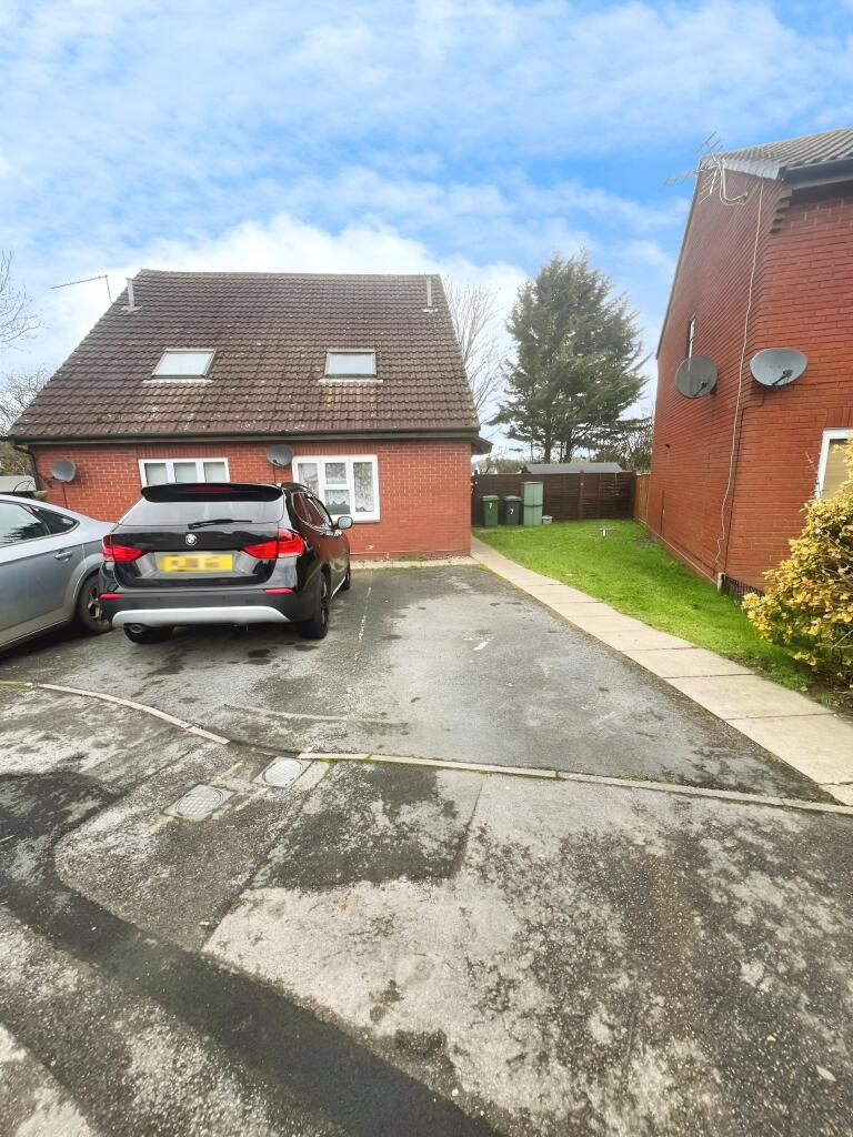 1 bed Semi Detached for rent in Tadley. From Northwood - Basingstoke