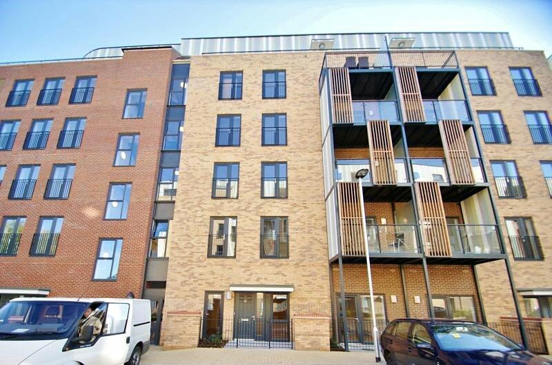 2 bed Apartment for rent in Romford. From Balgores Lettings Ltd - Romford