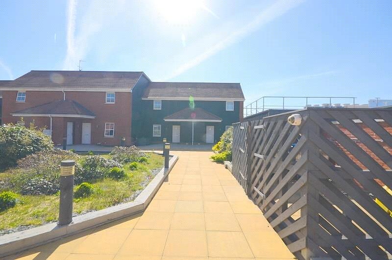 2 bed Apartment for rent in Romford. From Balgores - Romford Lettings