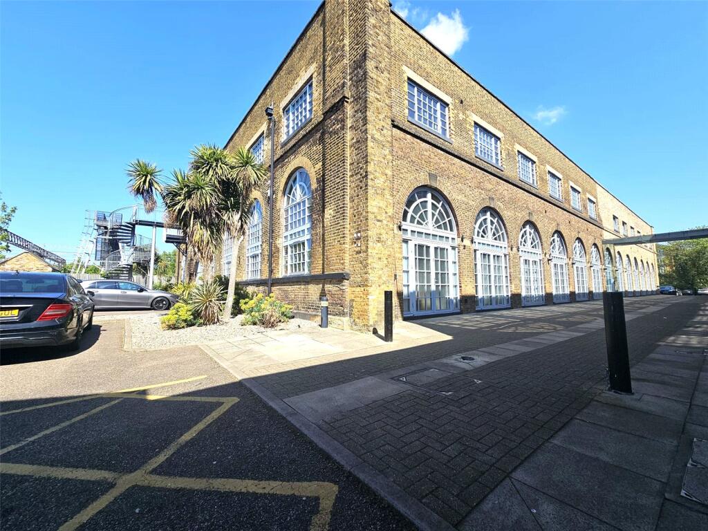 2 bed Apartment for rent in Romford. From Balgores - Romford Lettings