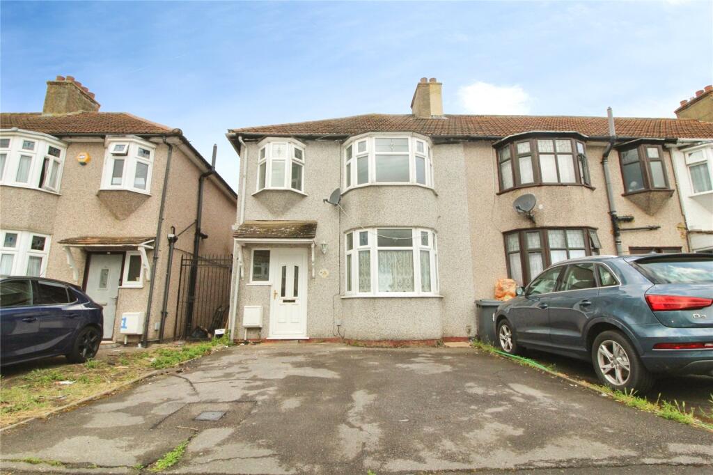 3 bed Semi Detached for rent in Romford. From Balgores Letting Ltd