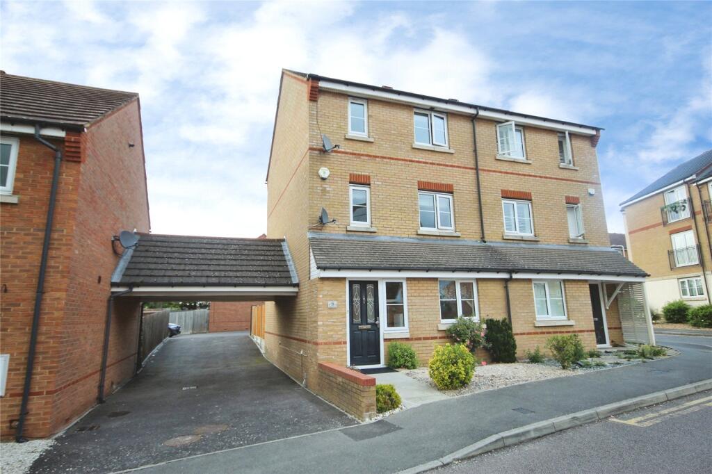 4 bed Semi Detached for rent in Romford. From Balgores Letting Ltd
