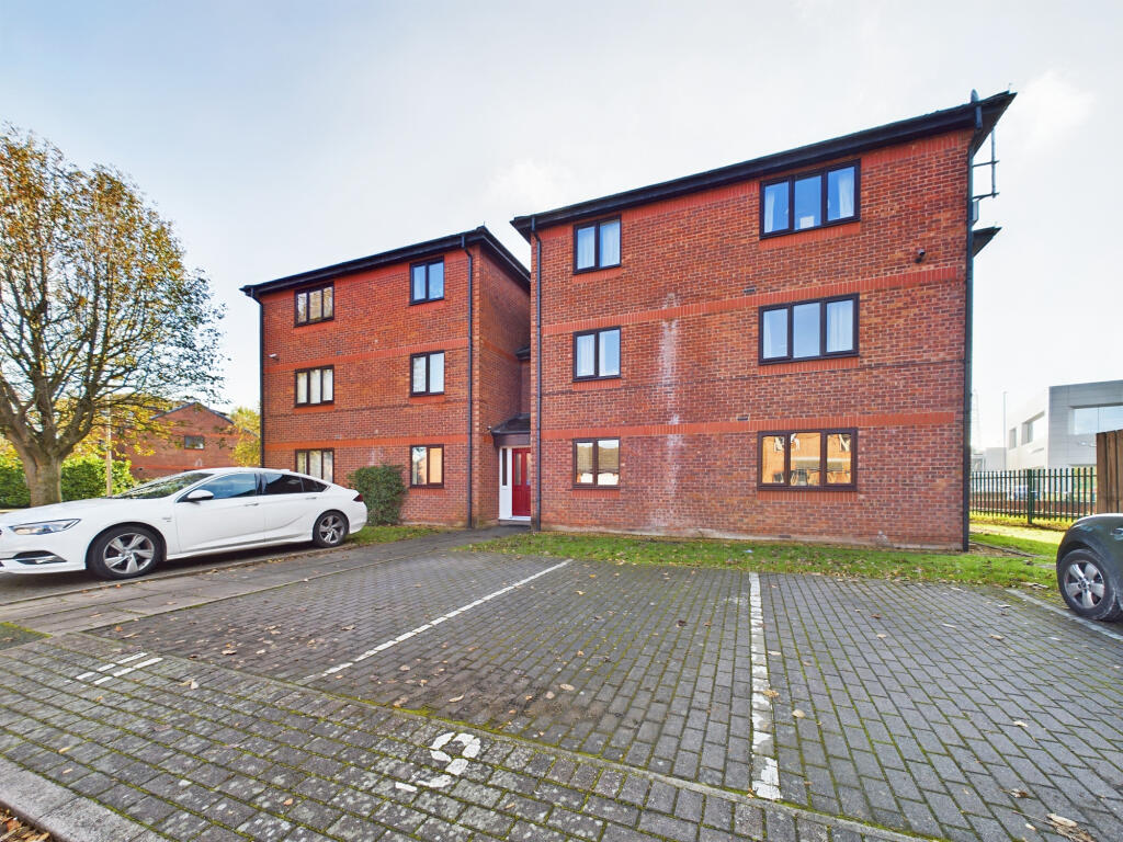 2 bed 1st Floor Flat for rent in Chester. From Northwood - Chester