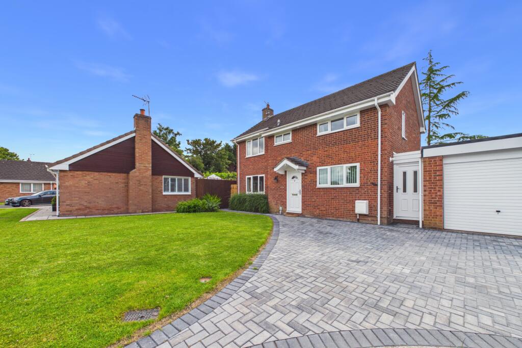 4 bed Detached for rent in Mickle Trafford. From Northwood - Chester
