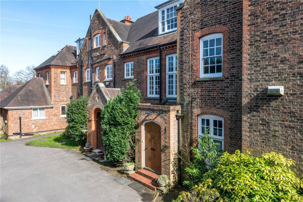 3 bed Annexe for rent in Weybridge. From Winkworth - Surbiton