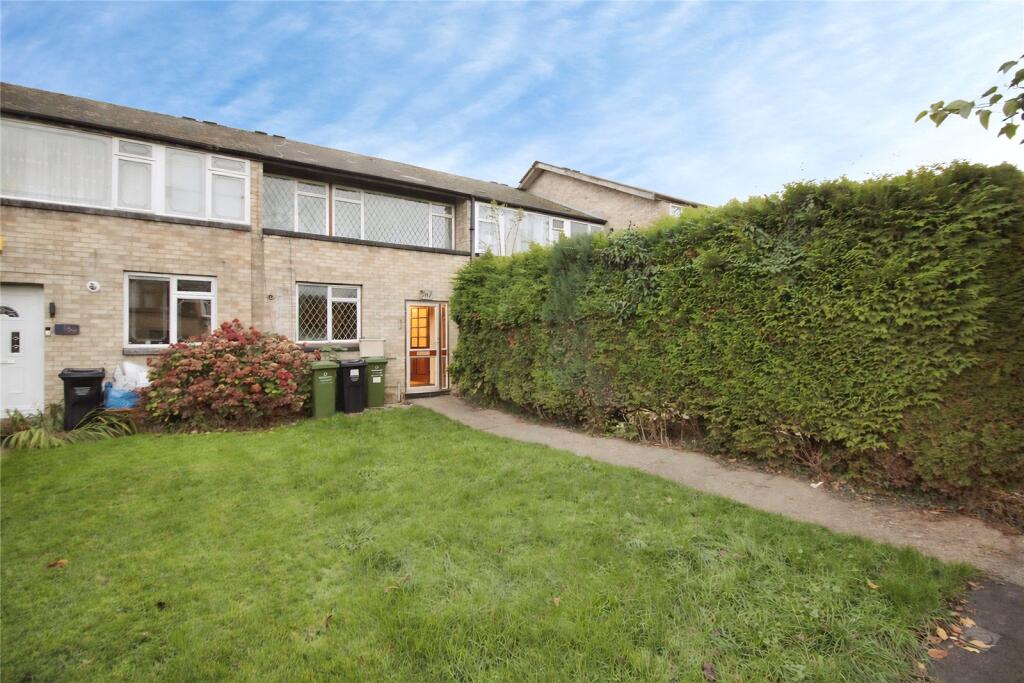 3 bed Mid Terraced House for rent in Basildon. From Balgores Basildon Ltd - Lettings