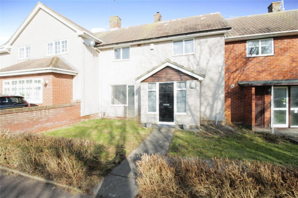 2 bed Mid Terraced House for rent in Basildon. From Balgores Basildon Ltd - Lettings