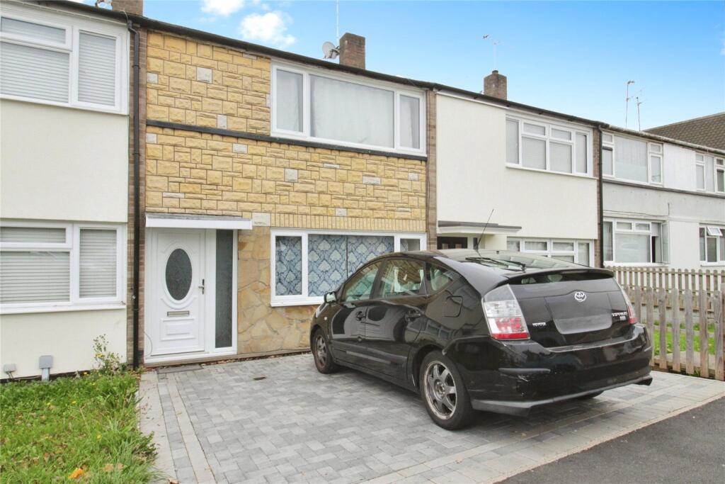 3 bed Mid Terraced House for rent in Basildon. From Balgores Basildon Ltd - Lettings 3 bed Mid Terraced House for rent in Basildon. From Balgores Basildon Ltd - Lettings