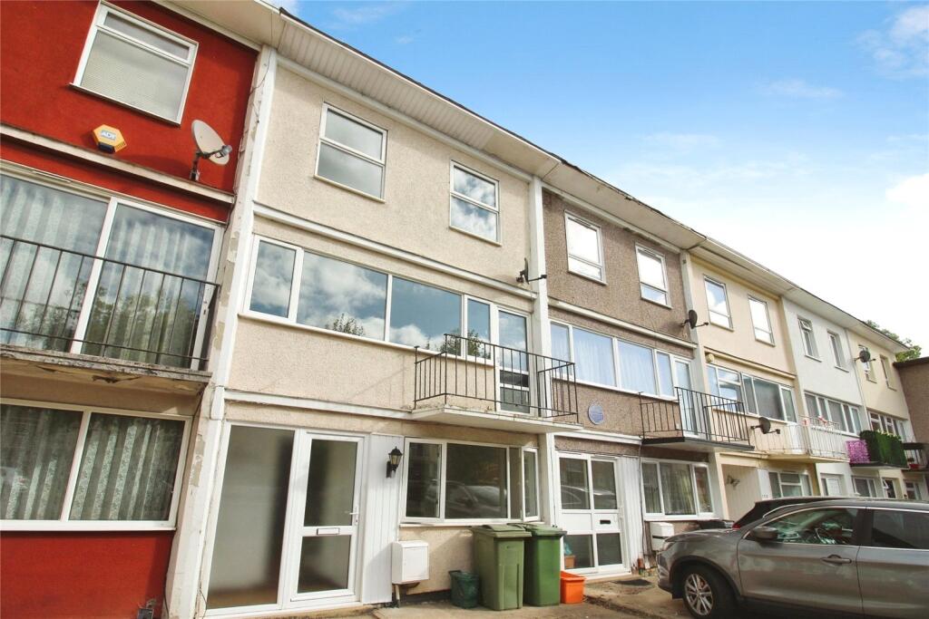 3 bed Mid Terraced House for rent in Basildon. From Balgores Basildon Ltd - Lettings 3 bed Mid Terraced House for rent in Basildon. From Balgores Basildon Ltd - Lettings