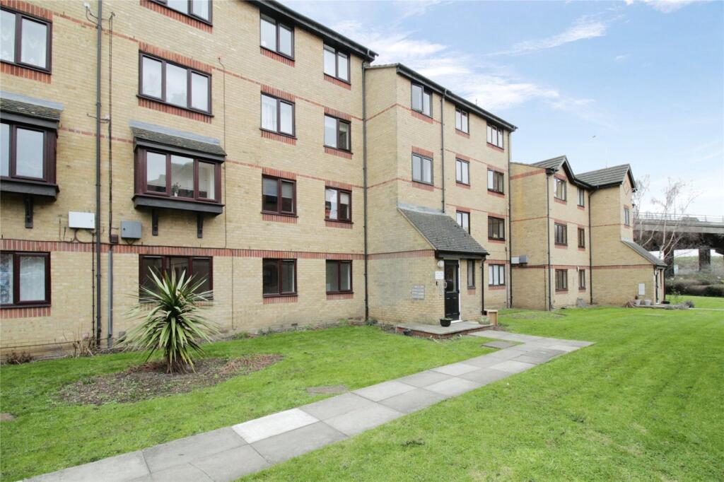 2 bed Apartment for rent in Basildon. From Balgores Basildon Ltd - Lettings