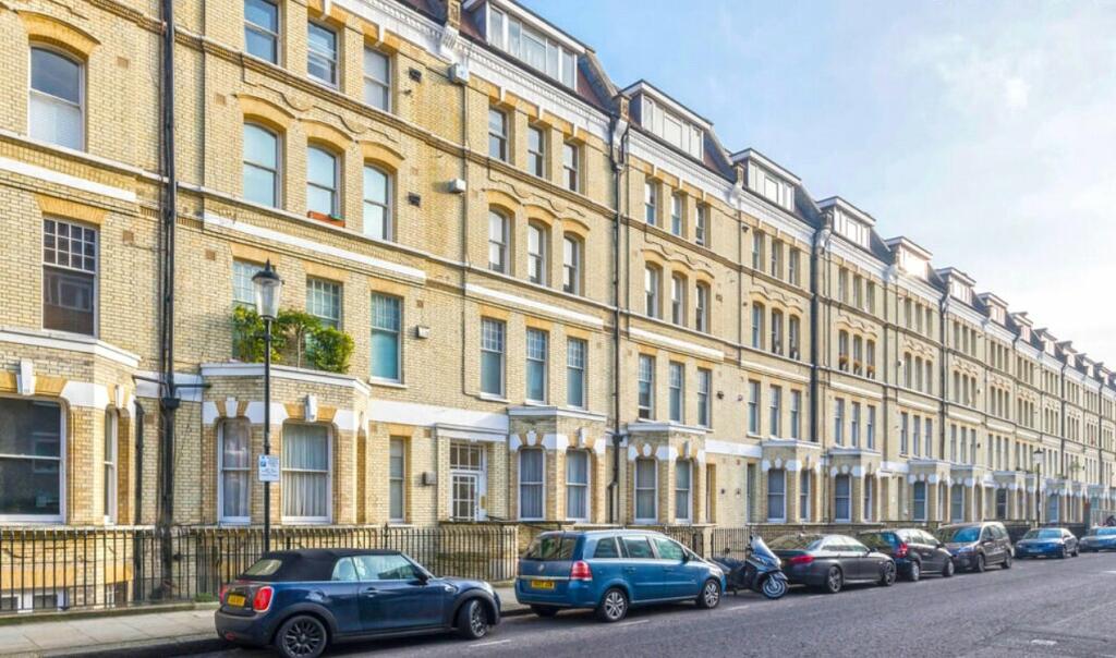 2 bed Apartment for rent in London. From Balgores Hayes - Brentwood Lettings