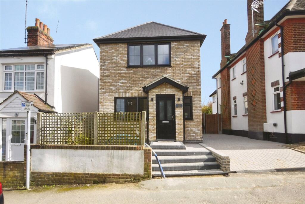 3 bed Detached for rent in South Weald. From Balgores Hayes - Brentwood Lettings 3 bed Detached for rent in South Weald. From Balgores Hayes - Brentwood Lettings