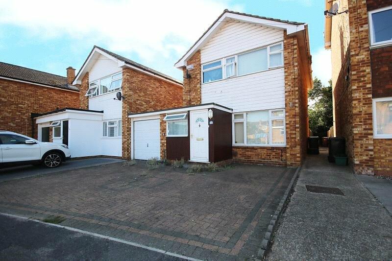 3 bed Detached House for rent in Chelmsford. From Balgores Essex Ltd. - Chelmsford Lettings